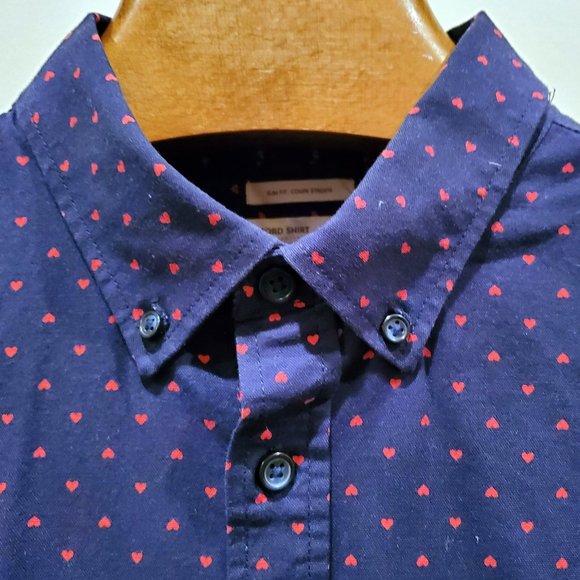 Old Navy Mini Heart Oxford Button Down Large Tall - Picture 4 of 9